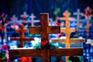 Христианские похороны в Минске: что это означает?