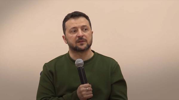 Будут ли мобилизовать в Украине с 18 лет: Зеленский категорично ответил оппонентам