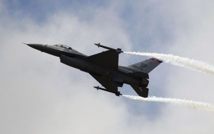F-16: українські пілоти розпочали підготовку до польотів у Франції – 1+1, новини ТСН