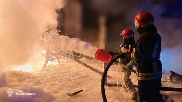 На Прикарпатье под удар попал критический объект: возник пожар