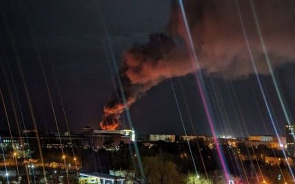 Пожежа під Москвою горіла цілу ніч – де саме, фото, відео ТСН новини 1+1