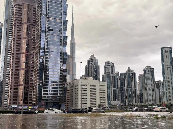 У Дубаї за день випала 2-річна норма опадів