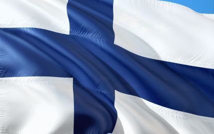 У Фінляндії відкрили перший у світі завод, який виробляє білок з повітря – новини 1+1