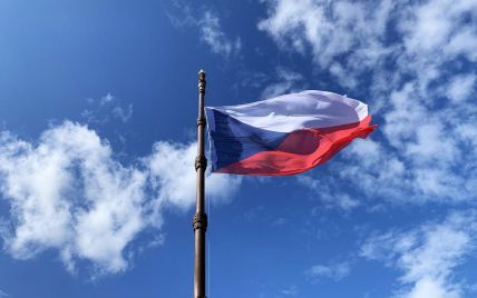 Чеський уряд відкликав посла Чехії в Росії Вітезслава Півоньку – новини 1+1
