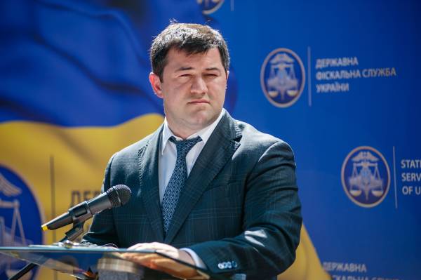 Был под стражей с октября 2022: экс-глава фискальной службы Насиров вышел под залог
