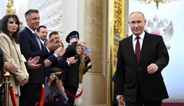 На “інавгурації” був клон Путіна: кандидат психологічних наук назвав його характерні ознаки