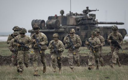 Війська НАТО в Естонії вчаться штурмувати позиції РФ ТСН новини 1+1