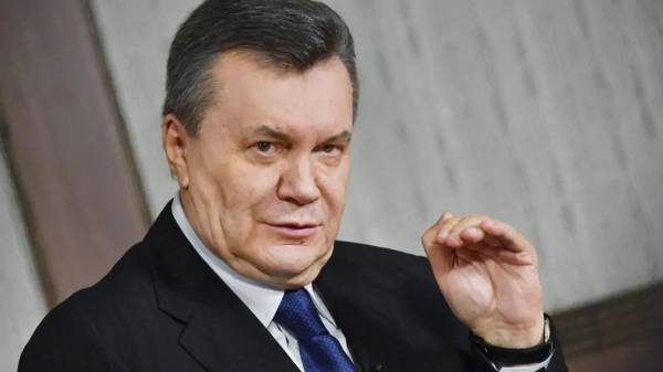 В Беларусь прилетел самолет Януковича, – партизаны