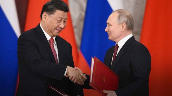 Добрий жест з боку Китаю: навіщо Путін повіз велику делегацію до Сі Цзіньпіна