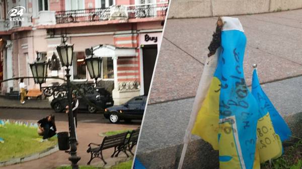 В Одесі жінка осквернила меморіал загиблим захисникам – сходила в туалет просто на площі