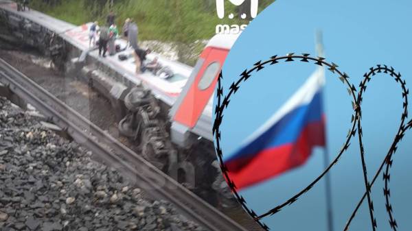 У Росії перекинулось 9 пасажирських вагонів: залізничне полотно розмило водою