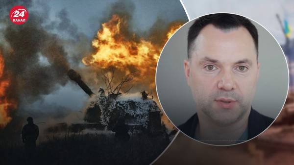 “Я б з радістю, але мені не дають просто”: Арестович зізнався, чому не на фронті в Україні