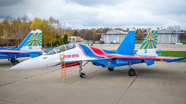 Более десятка: на белорусский аэродром слетелись российские истребители