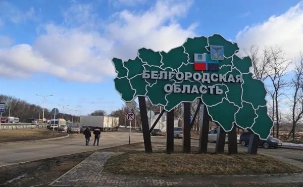 російські села зазнають військових атак, повідомляється про поранення і руйнування