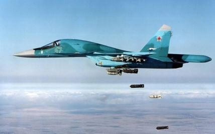 Авіація РФ – чи ефективно знищувати злітні смуги ворога
