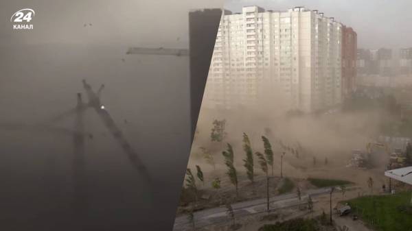 Будівельний кран звалився у Санкт-Петербурзі через ураганний вітер: епічне відео