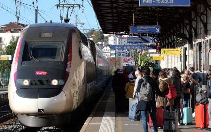 У невістки еміра Катару в потязі до Парижа украли цінний багаж