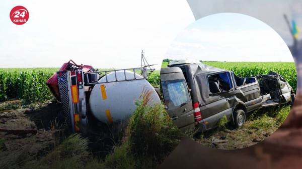 Трагедія на Рівненщині: що перевозила вантажівка, яка врізалася в мікроавтобус
