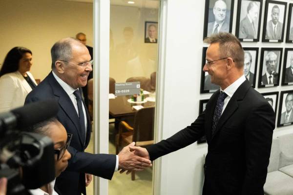 Сийярто встретился с Лавровым в США: говорили об Украине