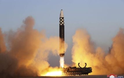 У Південній Кореї зафіксували пуск балістичної ракети з КНДР – 1+1, новини ТСН