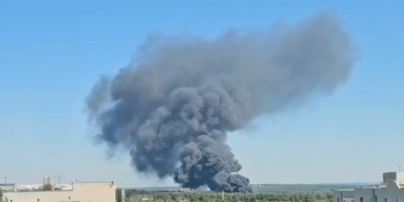 У Курську сильна пожежа: може горіти військова база – відео