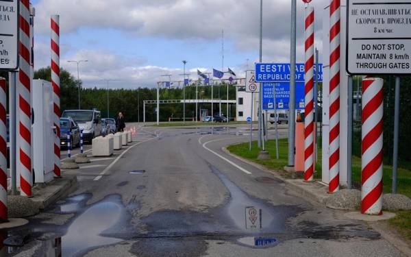 Естонія запроваджує повний митний контроль на кордоні з Росією