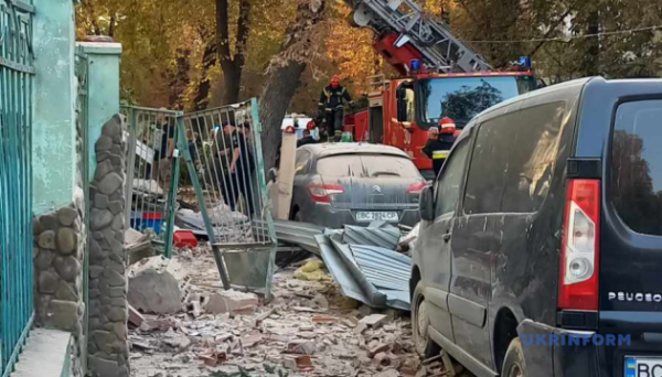 Це новий етап війни: Україна і Росія обмінюються важкими ударами