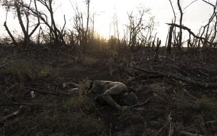 Напідпитку відправляв солдатів на м’ясні штурми: у Росії скандал навколо командира – відео, ТСН