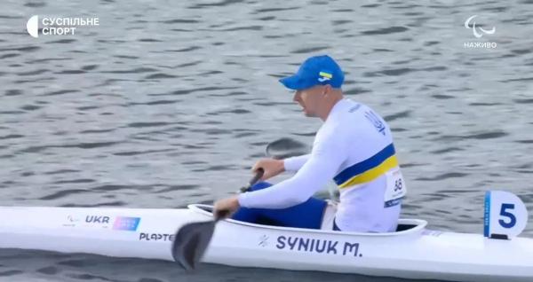 Українець Синюк здобув “бронзу” Паралімпіади-2024 у веслуванні