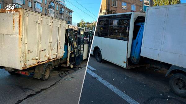 ДТП з маршруткою у Києві: є загибла, кількість постраждалих зросла