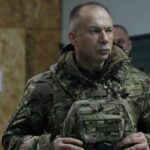 В постійній готовності: Сирський відповів, скільки годин на добу він спить…