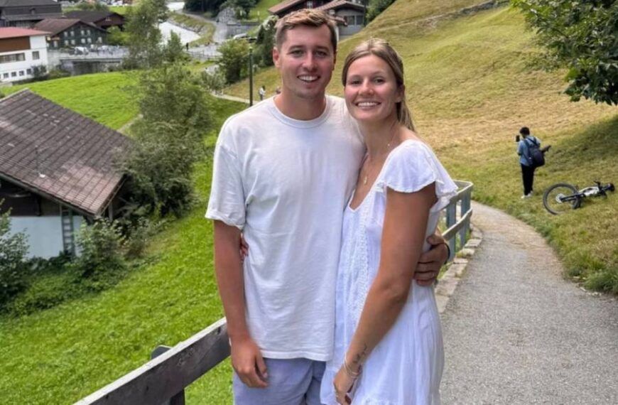 Американка підібрала попутника в Австралії: випадкове знайомство обернулося шлюбом