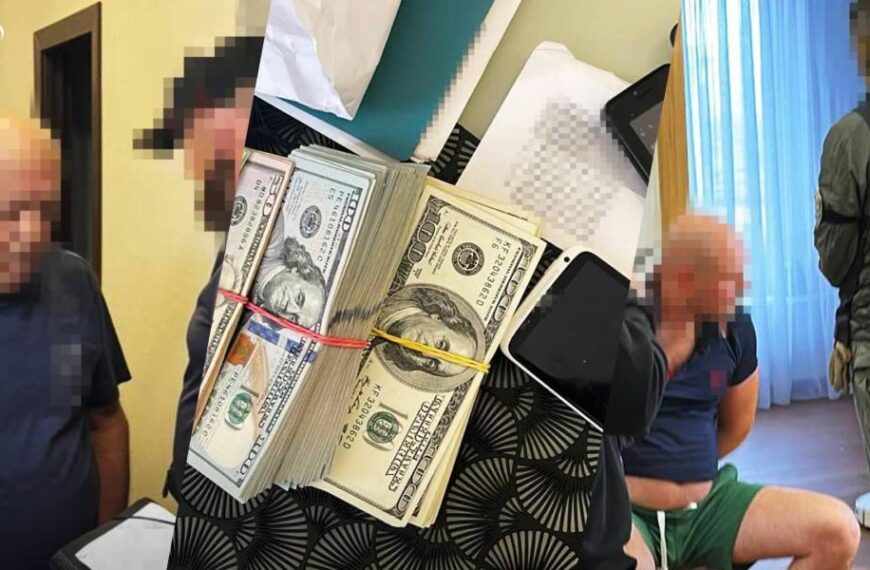 Обшуки та фактично ліквідація НАБУ і САП: усе про ситуацію з антикорупційними органами