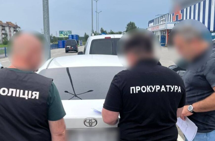 Не задекларував літак: троє депутатів приховали майно на понад 25 мільйонів гривень