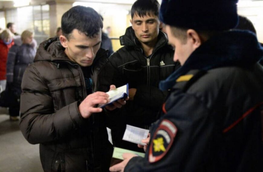 Через демографічну кризу в Росії пропонують карати неодружених чоловіків, – СЗР