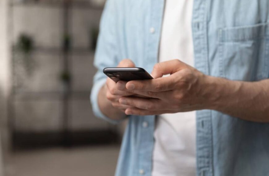 Молдова заблокувала застосунок, що з’явився “під вибори” і показував заборонені російські канали