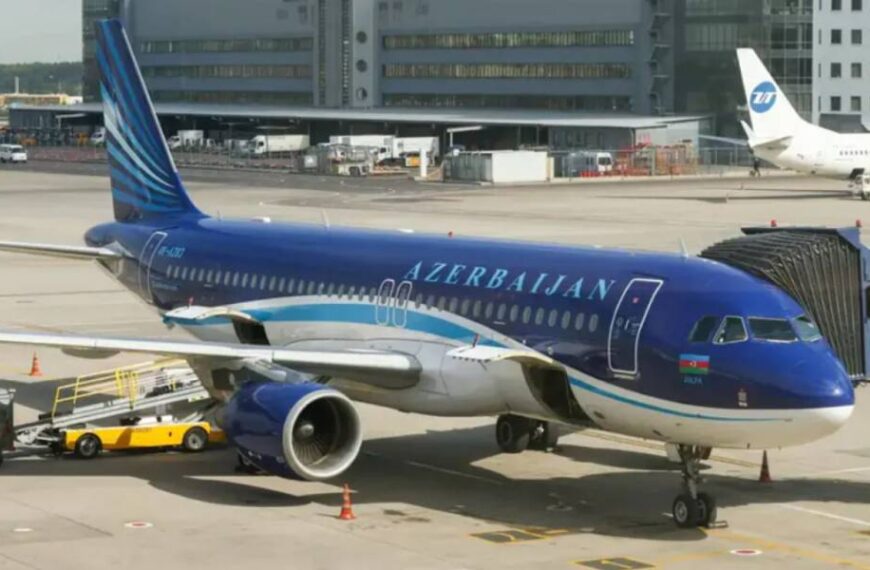 Пасажирський літак з російського Іжевська ледве не впав над Каспійським морем