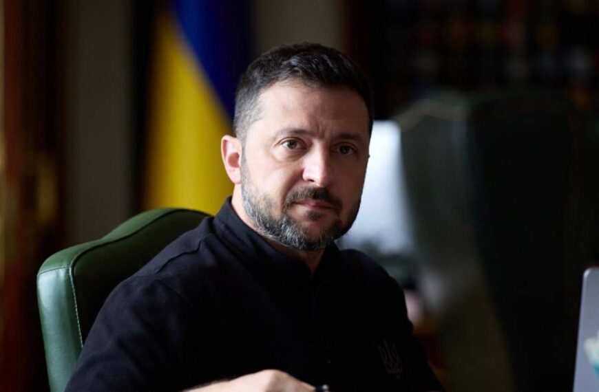 Зеленський доручив уряду спростити виїзд за кордон для юнаків до 22 років