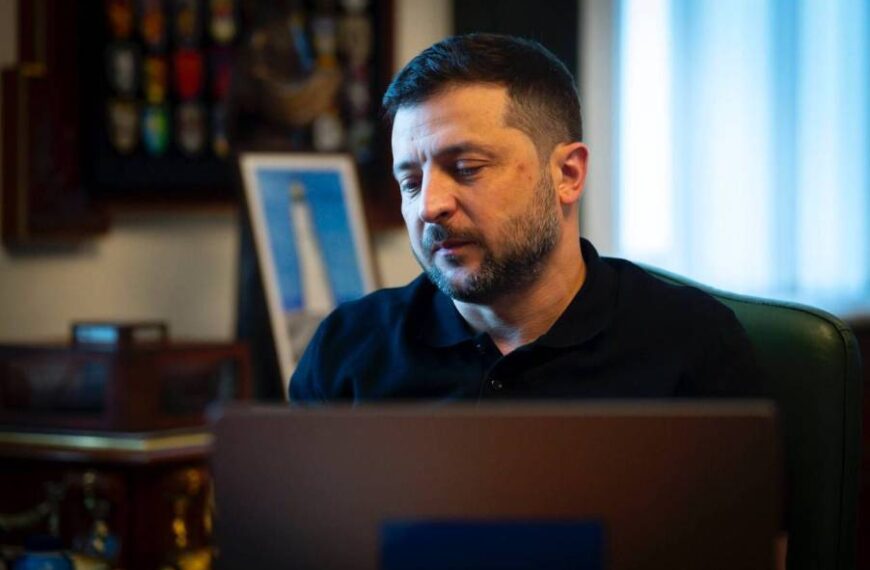 “Відкриємо третю війну”: Зеленський відреагував на вимоги Росії вивести ЗСУ із Донбасу