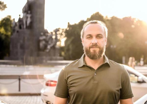 Виборці навряд чи пробачать сину ексмера Харкова те, що під час війни він відсиджується за кордоном