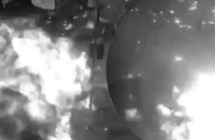 Шість влучань “Шахедів” по торгівельних рядах: кадри ударів по Запоріжжю