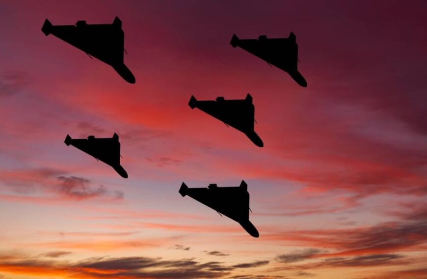 Росія вкотре запустила “Шахеди”: куди прямують ворожі дрони