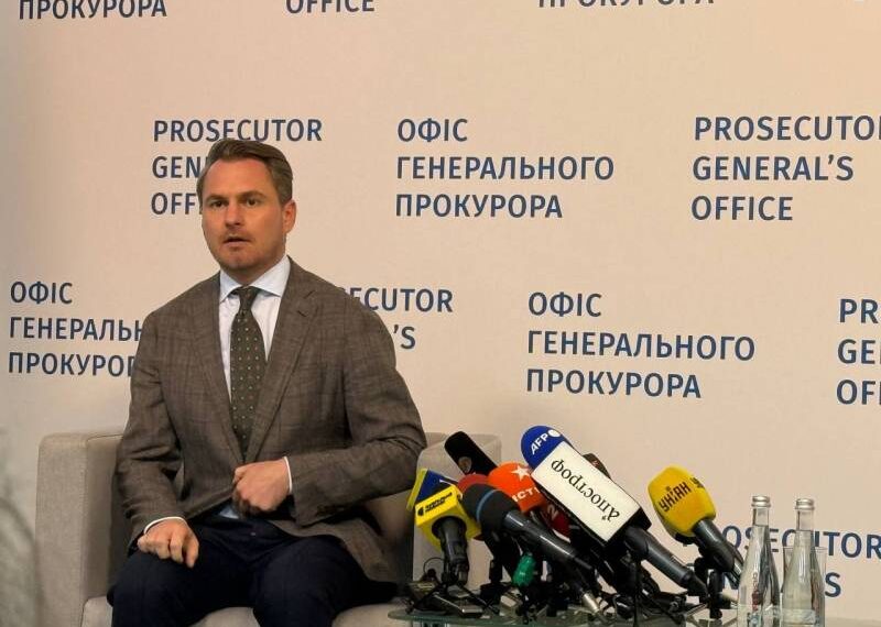 Забирати справу Чернишова не буду, тому що це незаконно – такою була моя позиція, – Кравченко