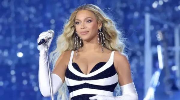 Бейонсе повертається з концертами після звинувачення в сексуальному насильстві її чоловіка