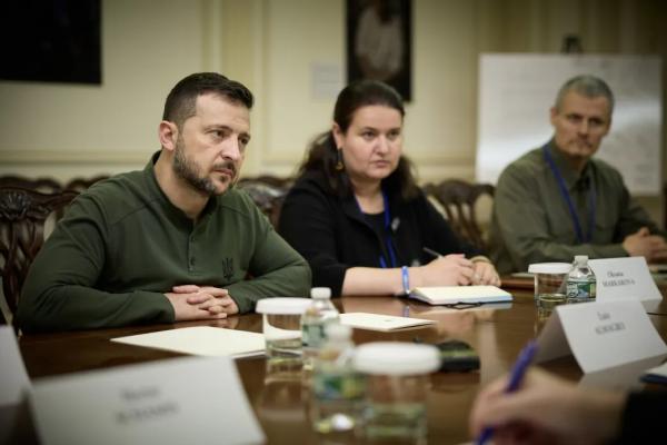 Без огляду на те, що в голові у путіна: що відомо про План перемоги від Зеленського