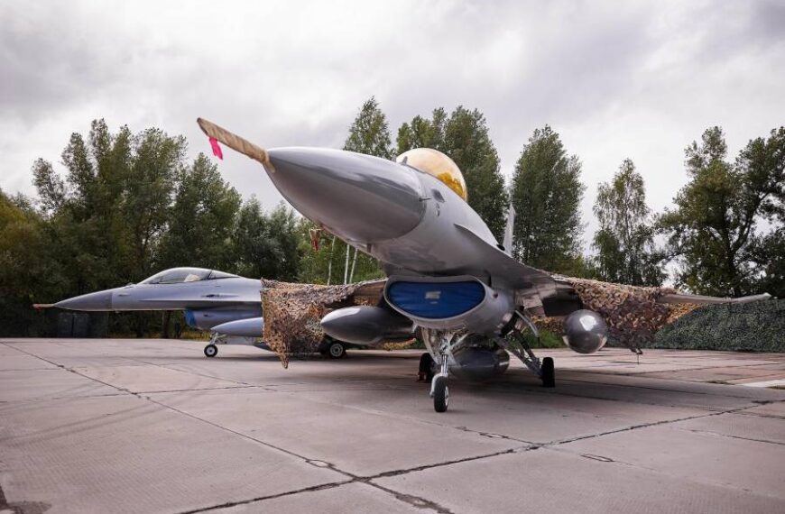 Україна вдалася до хитрого способу захисту своїх F-16 на аеродромах, – Business Insider