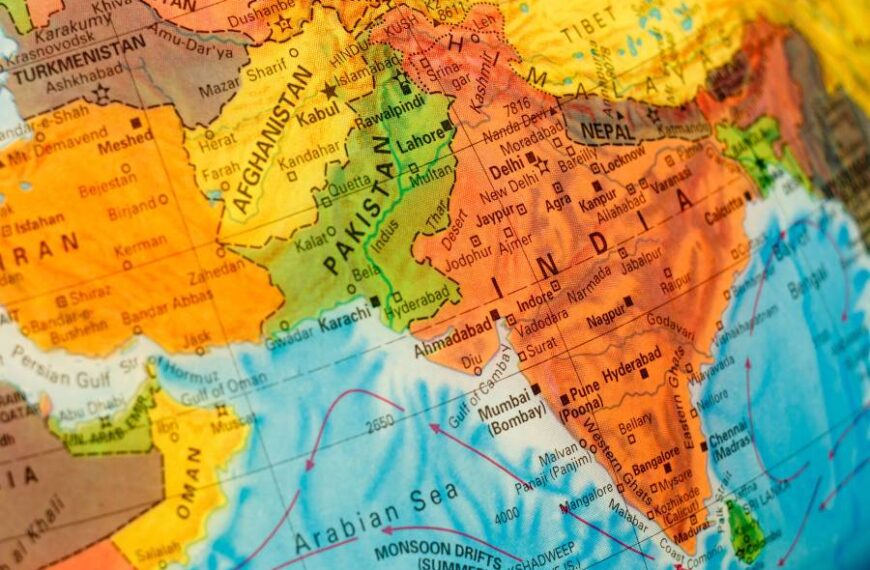 Там може початися нова війна: показуємо, де розташовані Індія і Пакистан