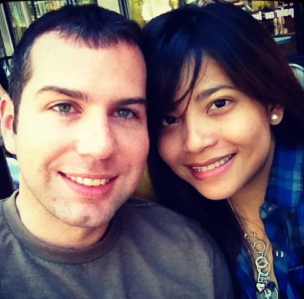 СТРІЛЕЦЬ ЛЬОДОВОГО АГЕНТА -- Зображення Патрісії Росс із соціальних мереж 2012-2013 років. На них зображена вона та її чоловік Джонатан Росс.