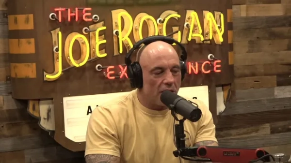 Досвід Джо Рогана №2435 - Бредлі Купер