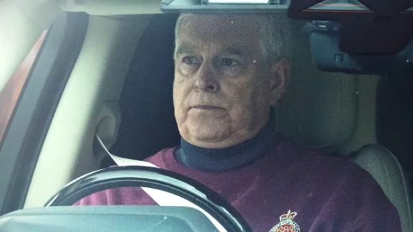 ?? Ліцензовано для London News Pictures. 26/01/2026. Віндзор, Велика Британія. Ендрю Маунтбеттен-Віндзор за кермом у Віндзорі. Колишній принц має переїхати з Королівської ложі у маєтку Віндзор до нового будинку в Сандрінгемі. Фото: Марцін Новак/LNP